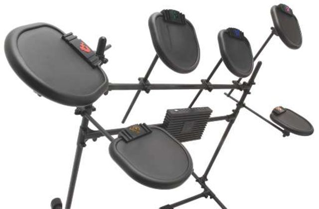 Constructing the kit is a laborious process, and adjusting the pads is also difficult